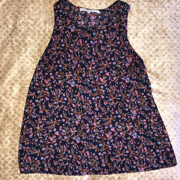 Floral halter tank - Picture 1 of 4